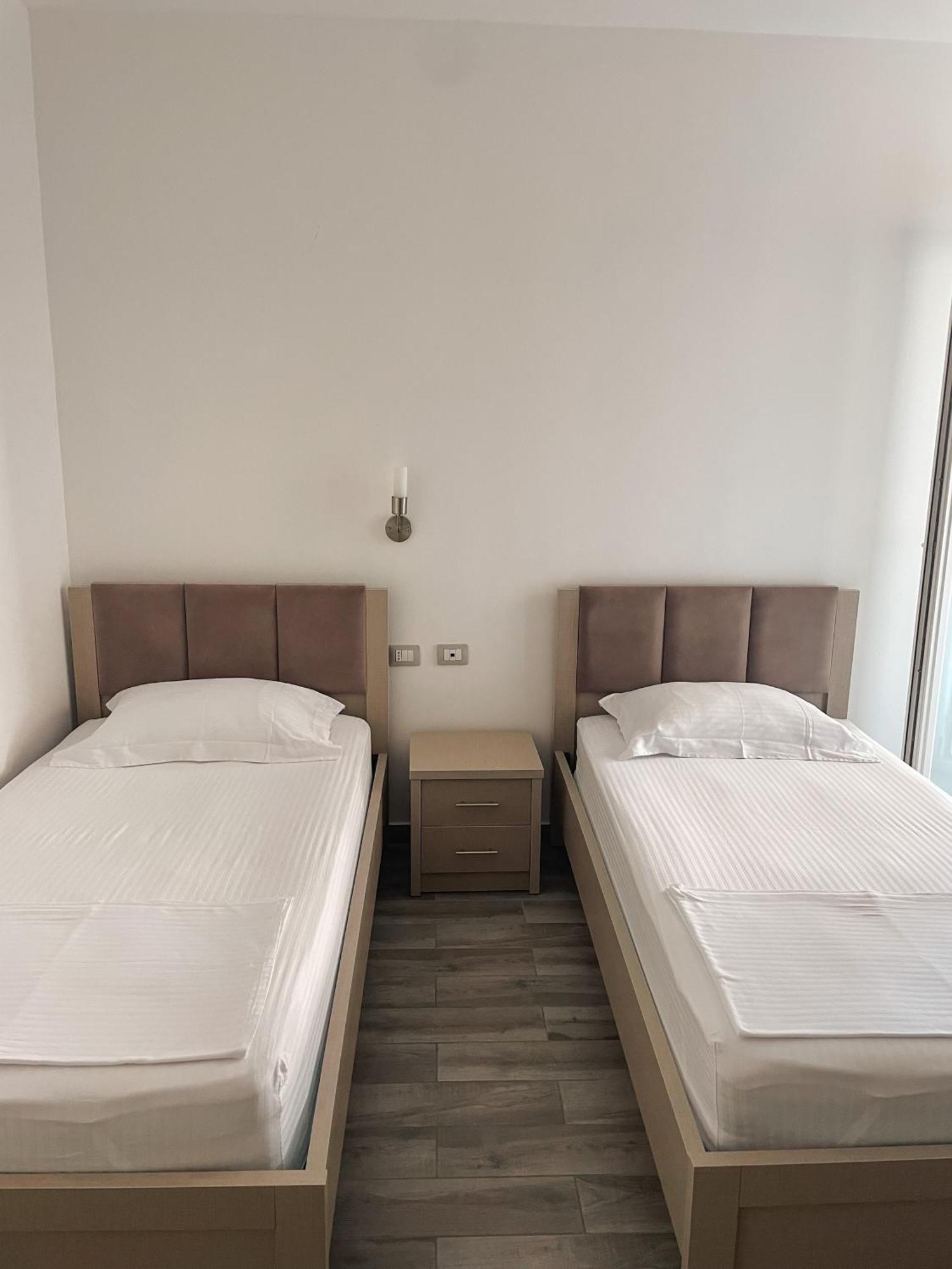 Aqua Holiday Apartments Vlora Szoba fotó